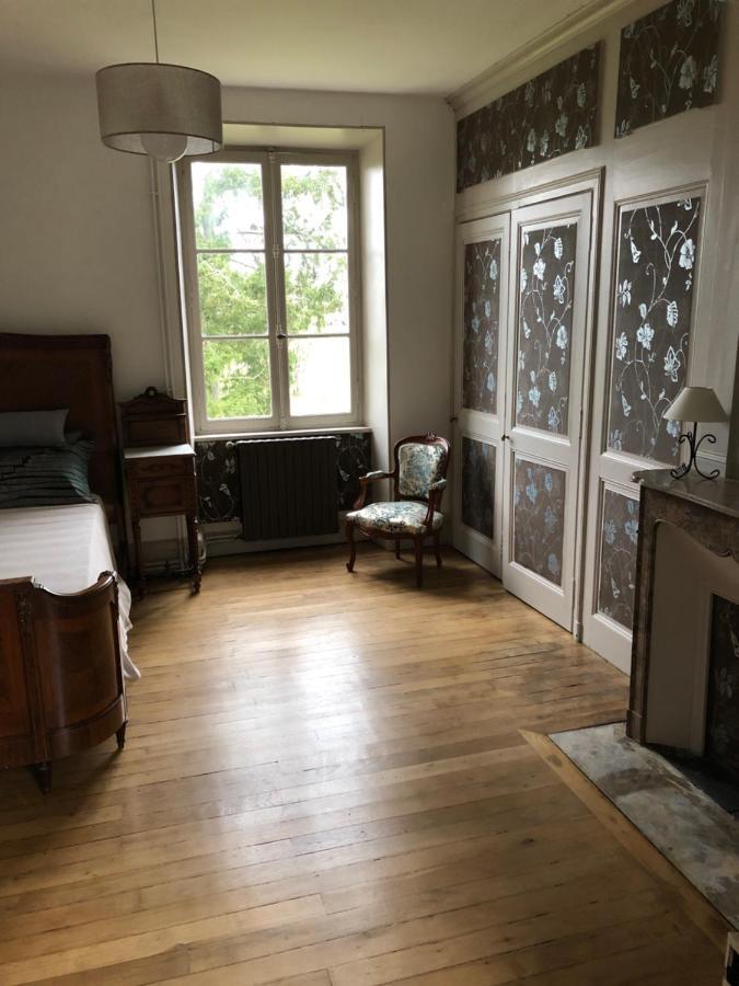 Chateau De Grand Bonnefont Limoges Bagian luar foto